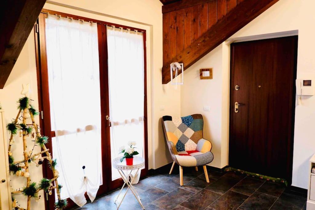 Attico Nel Cuore Delle Langhe - Free Parking Wi-Fi E Ac アルバ エクステリア 写真